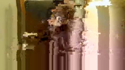 evanm87 online show from April 3, 2026, 4:43 am