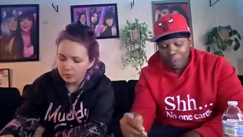 evanschris2048 online show from October 25, 2025, 12:18 am