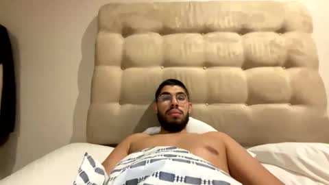 evansjacob online show from February 1, 2026, 11:25 pm