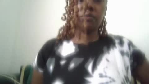 evantalyn online show from April 26, 2026, 7:39 am