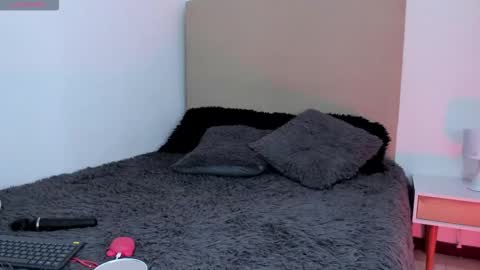 Eva Olimpo online show from September 11, 2025, 6:08 pm