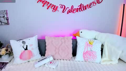 Adelina online show from February 17, 2026, 5:04 am