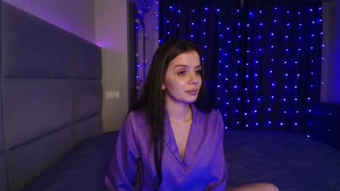 Eva online show from December 18, 2024, 5:21 pm