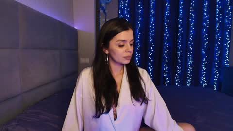 Eva online show from December 29, 2024, 8:26 pm