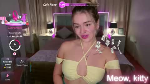 EvaRider online show from September 14, 2025, 7:07 am