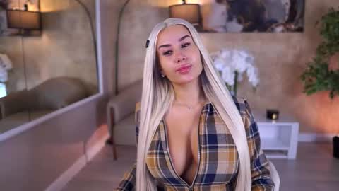 Eva online show from March 23, 2026, 9:19 pm