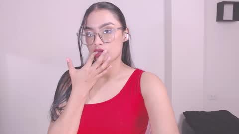 Snapshot of eve_rox18 chatting on February 3, 2026, 6:22 am Eve Rox18 online show from February 3, 2026, 6:22 am