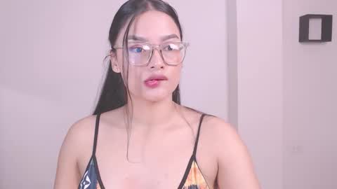 Snapshot of eve_rox18 chatting on February 23, 2026, 4:54 am Eve Rox18 online show from February 23, 2026, 4:54 am