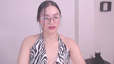 Snapshot of eve_rox18 chatting on February 24, 2026, 10:30 pm Eve Rox18 online show from February 24, 2026, 10:30 pm