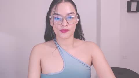 Snapshot of eve_rox18 chatting on March 2, 2026, 5:08 am Eve Rox18 online show from March 2, 2026, 5:08 am