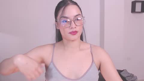 Snapshot of eve_rox18 chatting on March 2, 2026, 9:32 pm Eve Rox18 online show from March 2, 2026, 9:32 pm