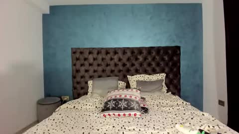 Snapshot of evebel chatting on December 21, 2024, 9:36 pm Eve online show from December 21, 2024, 9:36 pm