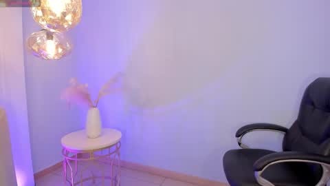 Eve  online show from October 26, 2025, 5:52 pm