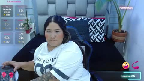 Snapshot of evelin_zaens chatting on May 2, 2026, 4:17 am evelin zaens online show from May 2, 2026, 4:17 am
