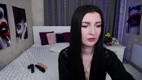 Evelin online show from March 23, 2026, 6:17 am