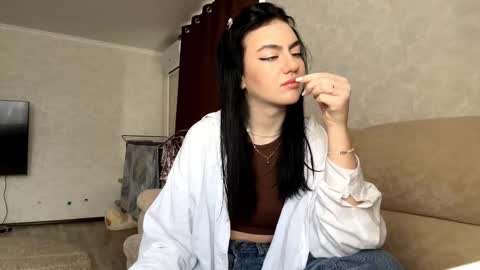 Sofia online show from February 22, 2026, 6:13 am