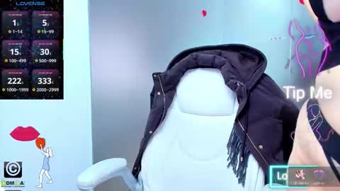 Snapshot of evelyne_rose chatting on February 24, 2026, 6:22 am evelyne_rose online show from February 24, 2026, 6:22 am