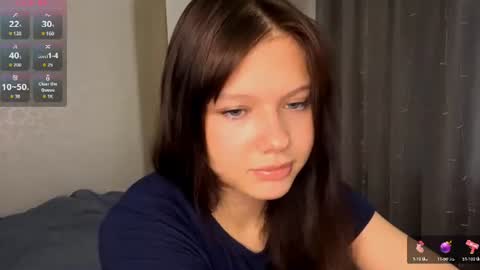 Snapshot of evelynhudson chatting on July 1, 2026, 10:28 am Evelyn Velvet online show from July 1, 2026, 10:28 am