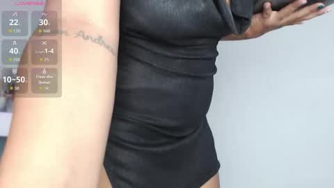 Snapshot of evelynmartines chatting on May 30, 2026, 9:28 am Evelyn martinez online show from May 30, 2026, 9:28 am