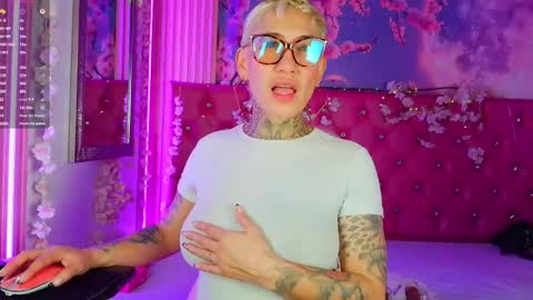 everlyn_sexx online show from May 27, 2026, 2:47 pm