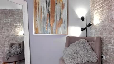 Sophia online show from March 8, 2025, 8:14 pm