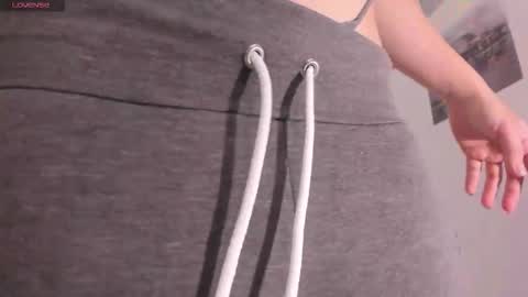 Sophia online show from March 19, 2026, 10:03 pm