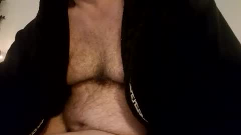 Snapshot of everymomenthorney chatting on December 1, 2025, 12:04 am everymomenthorney online show from December 1, 2025, 12:04 am