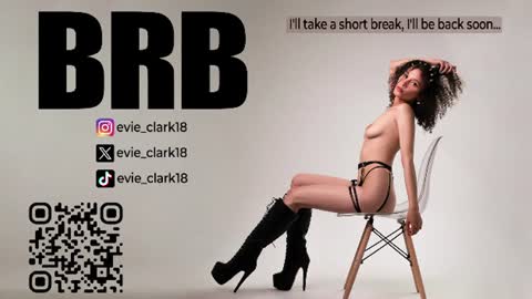 Snapshot of evie_clark_ chatting on July 23, 2026, 1:58 am My name is Evie nice to meet you really get to know me better private is open online show from July 23, 2026, 1:58 am
