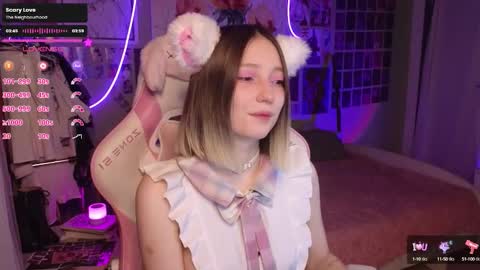 Snapshot of evie_rosen chatting on October 2, 2025, 9:11 pm Evie online show from October 2, 2025, 9:11 pm