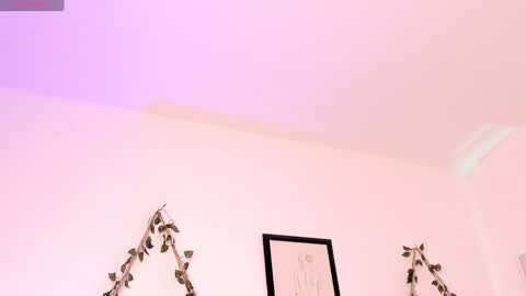 Ivi Alejandra  online show from January 29, 2025, 9:33 am