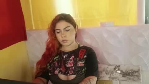 Snapshot of eviewolfie chatting on January 25, 2025, 6:46 pm Evie online show from January 25, 2025, 6:46 pm