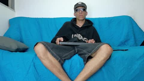 Snapshot of evil_boss1 chatting on June 22, 2026, 3:25 am evil_boss1 online show from June 22, 2026, 3:25 am