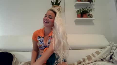 Badblondebunny online show from January 8, 2025, 1:11 am