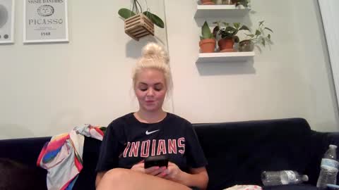 Badblondebunny online show from January 31, 2025, 3:30 am