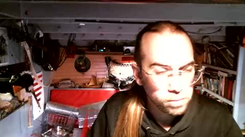 Snapshot of evpierce chatting on February 5, 2026, 6:51 am EvPierce online show from February 5, 2026, 6:51 am