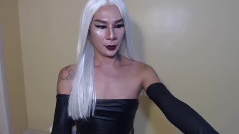 goddess evy-DONT FORGET TO GIVE ME A THUMBS UP AND FOLLOW online show from December 19, 2024, 2:35 pm