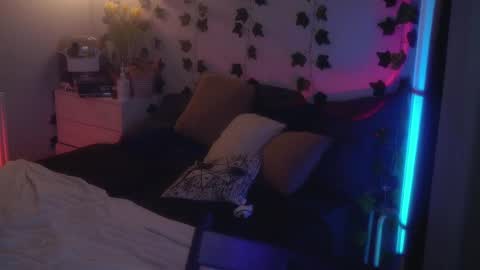 Snapshot of ex_angel chatting on March 11, 2025, 6:19 pm Alyson online show from March 11, 2025, 6:19 pm