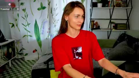Snapshot of exe_cutie chatting on July 28, 2026, 3:21 pm Mary online show from July 28, 2026, 3:21 pm