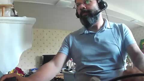 Snapshot of exibdevil chatting on December 7, 2024, 3:19 pm Gio online show from December 7, 2024, 3:19 pm