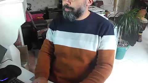 Snapshot of exibdevil chatting on January 31, 2025, 4:38 pm Gio online show from January 31, 2025, 4:38 pm