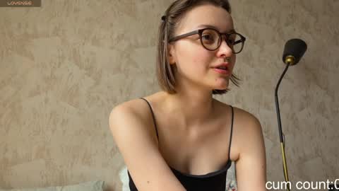 Anna online show from April 3, 2026, 11:08 am