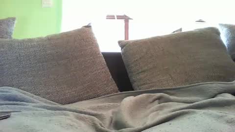 mi insta maddin 5011 online show from March 5, 2025, 11:17 am