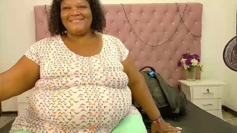 Snapshot of exoticbigmandx chatting on October 2, 2025, 8:16 pm Mandy online show from October 2, 2025, 8:16 pm