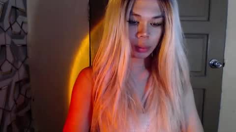 Snapshot of exoticblacknicaxxx chatting on February 7, 2025, 6:35 am Nica online show from February 7, 2025, 6:35 am