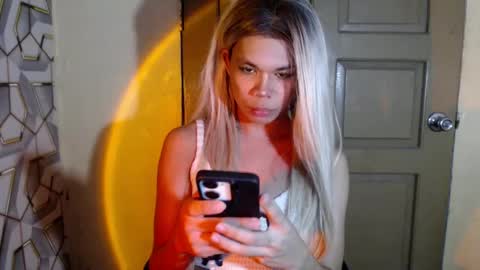 Snapshot of exoticblacknicaxxx chatting on February 7, 2025, 9:37 am Nica online show from February 7, 2025, 9:37 am