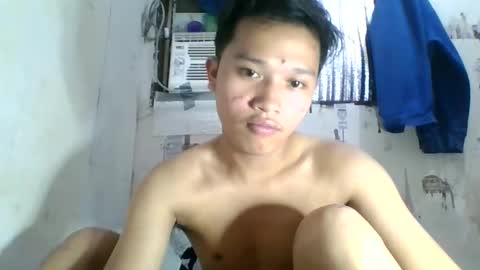 Snapshot of exotichugecock chatting on December 20, 2024, 4:25 pm Jan online show from December 20, 2024, 4:25 pm