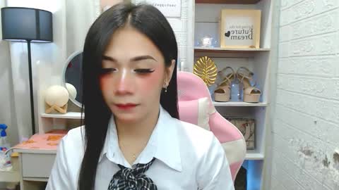 Snapshot of exotictssavie chatting on November 5, 2025, 7:03 pm exotictssavie online show from November 5, 2025, 7:03 pm