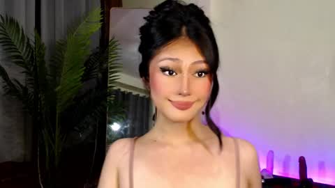 Snapshot of expensive_candyx chatting on December 17, 2024, 12:11 pm Candy online show from December 17, 2024, 12:11 pm