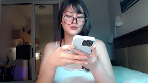 Snapshot of expensive_candyx chatting on June 3, 2026, 3:06 pm Candy online show from June 3, 2026, 3:06 pm
