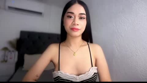 chloee online show from July 21, 2026, 1:41 am